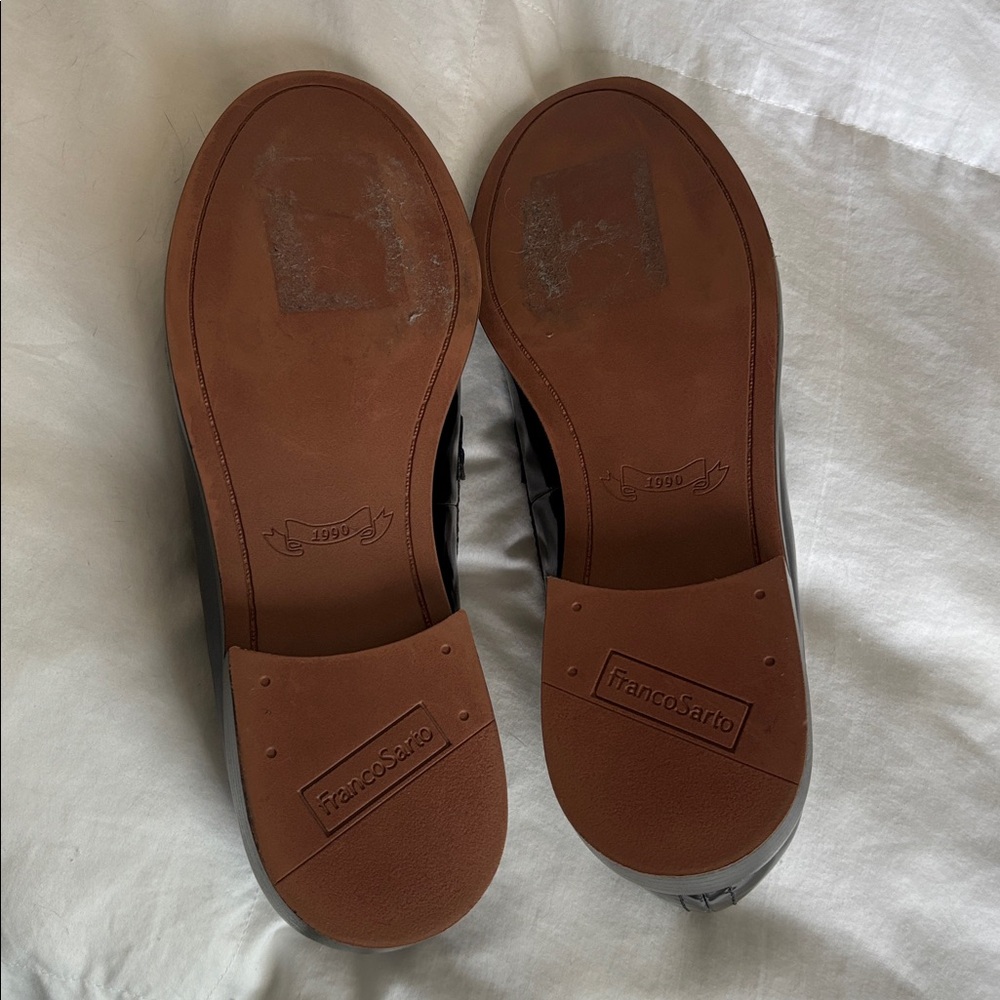 NWOT Black Patent Leather Penny Loafers - Picture 3 of 6
